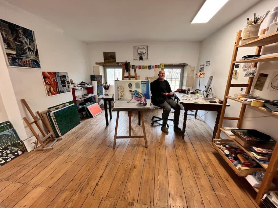 Grande Chambre Chez L'Artiste-Peintre La Reole Εξωτερικό φωτογραφία